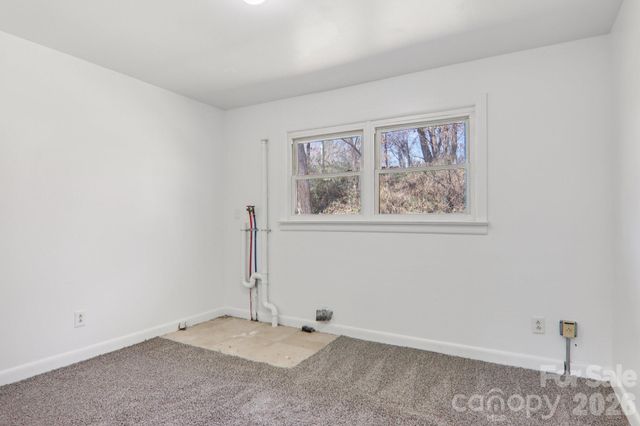 541 Paragon Parkway, Waynesville, NC 28786