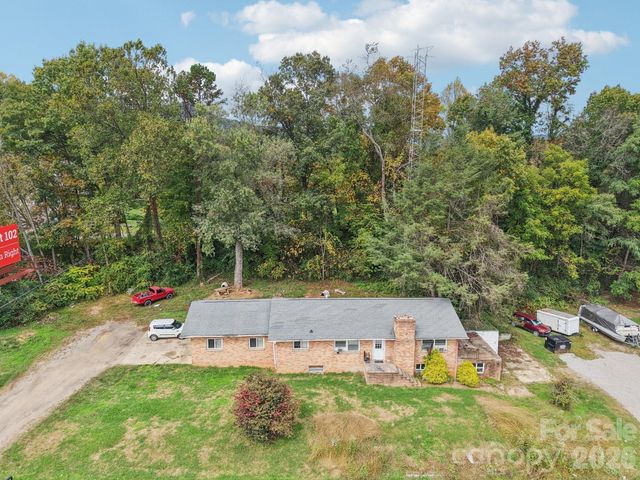 541 Paragon Parkway, Waynesville, NC 28786