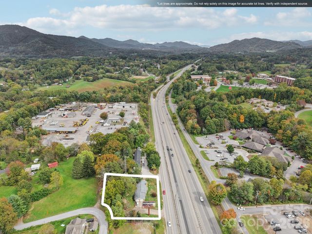 541 Paragon Parkway, Waynesville, NC 28786