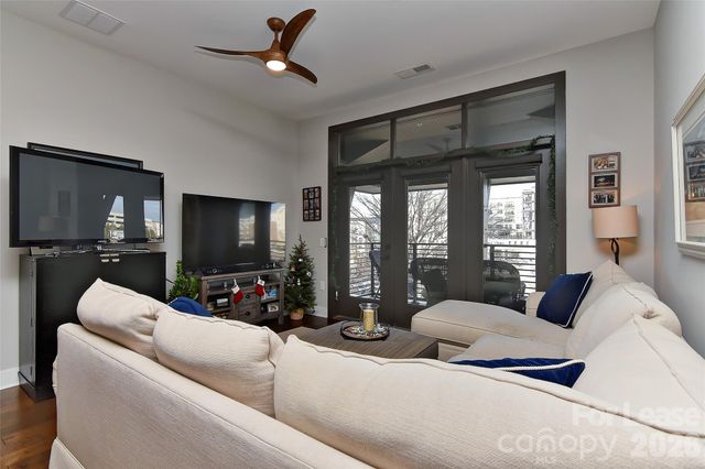 2401 Euclid Avenue, Charlotte, NC 28203