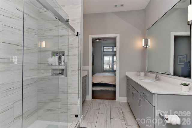 2401 Euclid Avenue, Charlotte, NC 28203