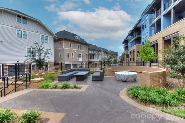 2401 Euclid Avenue, Charlotte, NC 28203