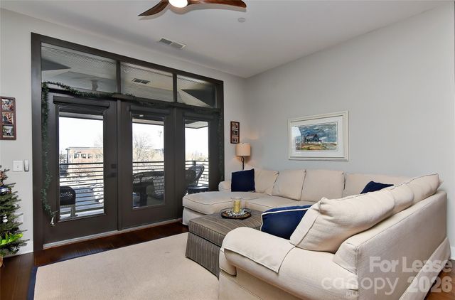2401 Euclid Avenue, Charlotte, NC 28203