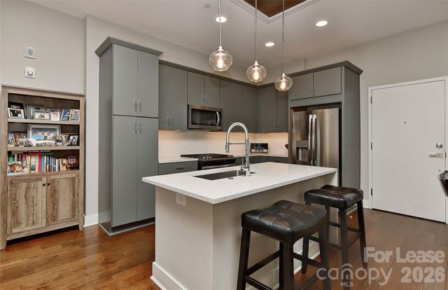 2401 Euclid Avenue, Charlotte, NC 28203