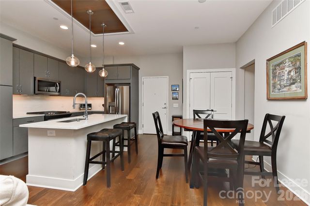 2401 Euclid Avenue, Charlotte, NC 28203