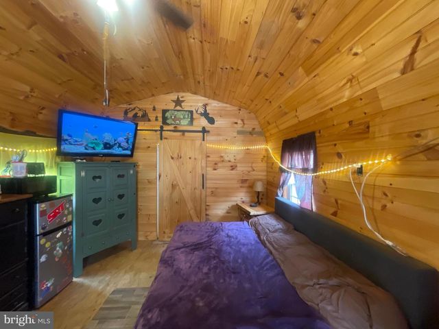 341 OLD MILL RD, Carlisle, PA 17015