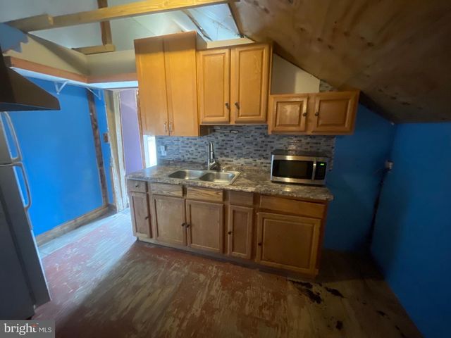 341 OLD MILL RD, Carlisle, PA 17015