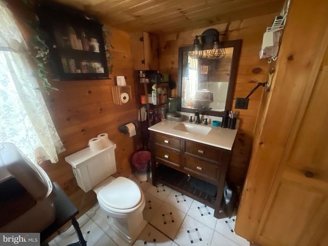 341 OLD MILL RD, Carlisle, PA 17015