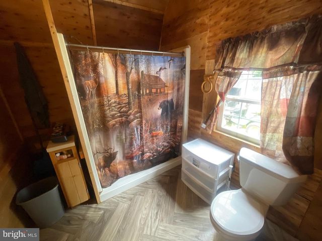 341 OLD MILL RD, Carlisle, PA 17015