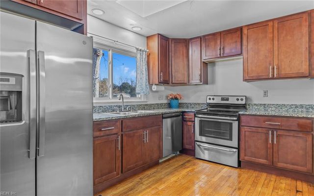 3037 Tyre Neck RD, Chesapeake, VA 23321