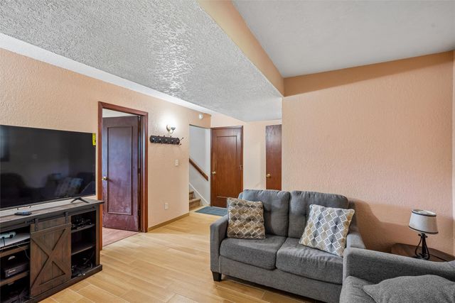 5108 Merced Street, Des Moines, IA 50310