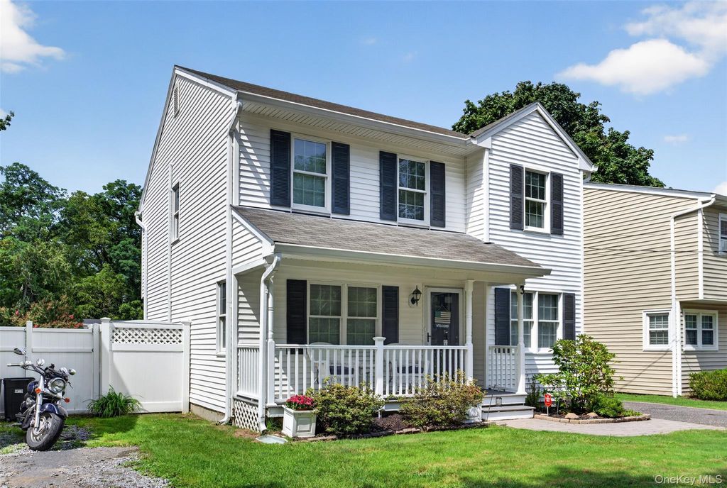 3 Elm Road, Rocky Point, NY 11778 — photo 2
