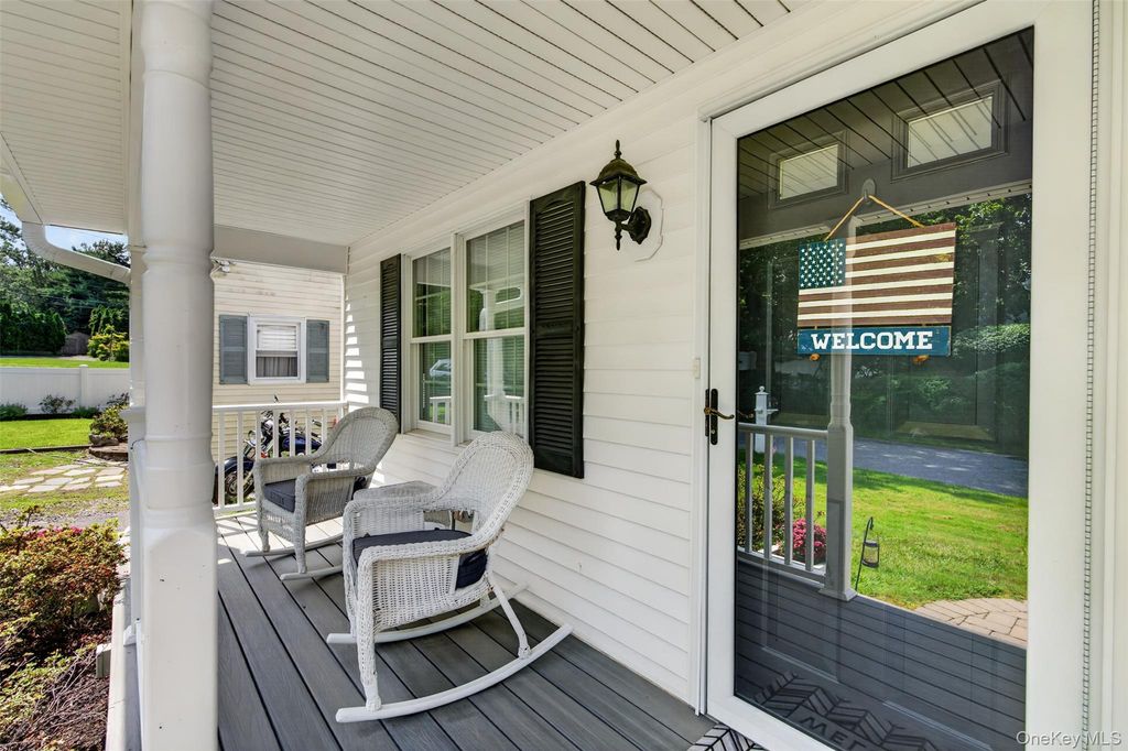 3 Elm Road, Rocky Point, NY 11778 — photo 3