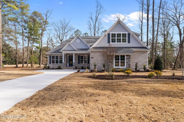 193 E Winding Way, Wallace, NC 28466