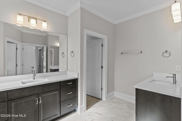 193 E Winding Way, Wallace, NC 28466