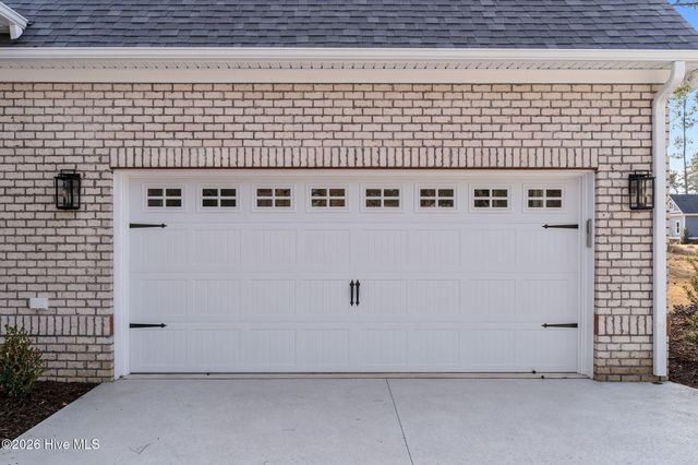 193 E Winding Way, Wallace, NC 28466