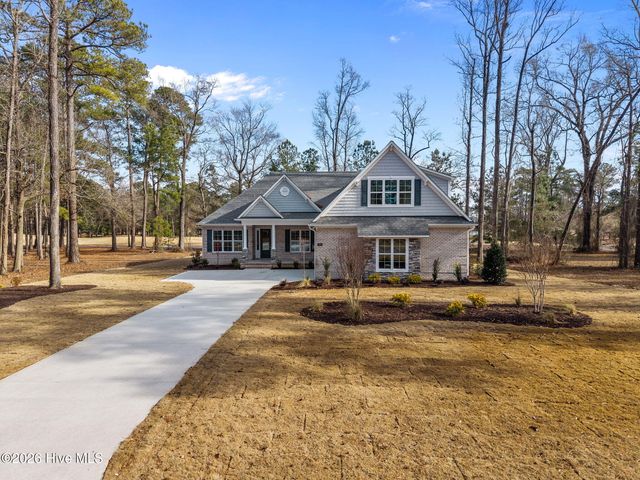 193 E Winding Way, Wallace, NC 28466