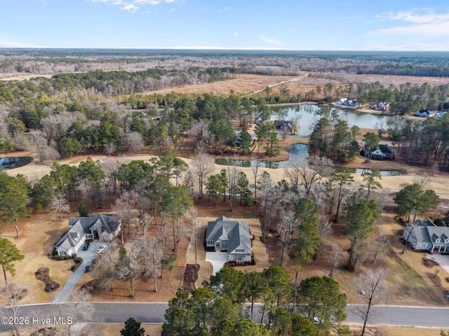 193 E Winding Way, Wallace, NC 28466