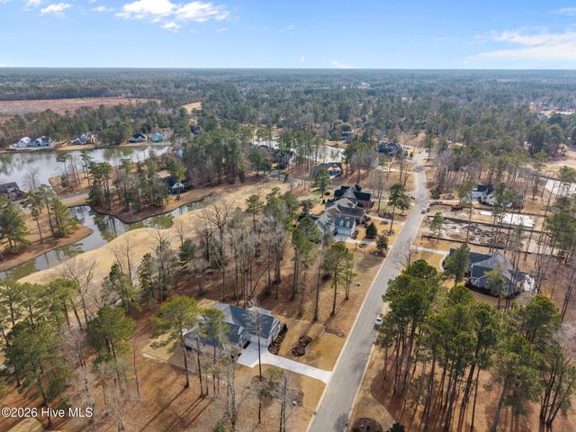 193 E Winding Way, Wallace, NC 28466