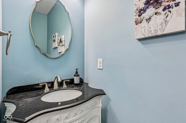 2059 Riverstone Court, Avon, IN 46123