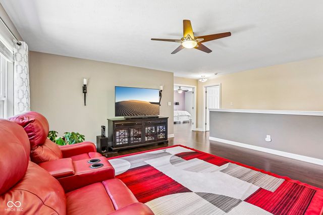 2059 Riverstone Court, Avon, IN 46123