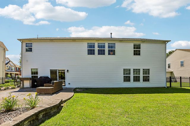 2059 Riverstone Court, Avon, IN 46123