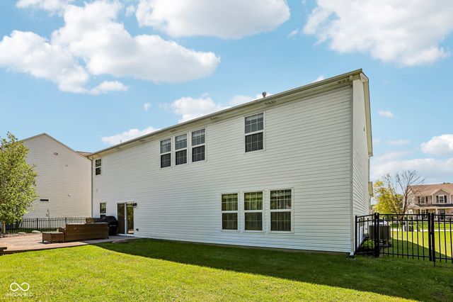 2059 Riverstone Court, Avon, IN 46123