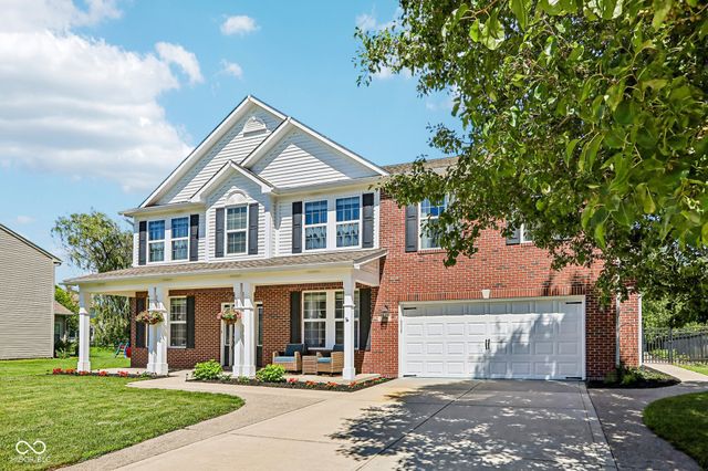 2059 Riverstone Court, Avon, IN 46123