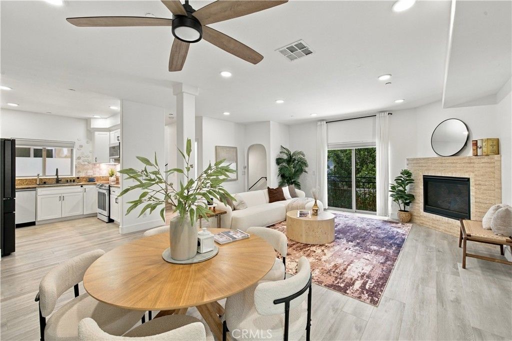 5737 Camellia 118, North Hollywood, CA 91601 — photo 2