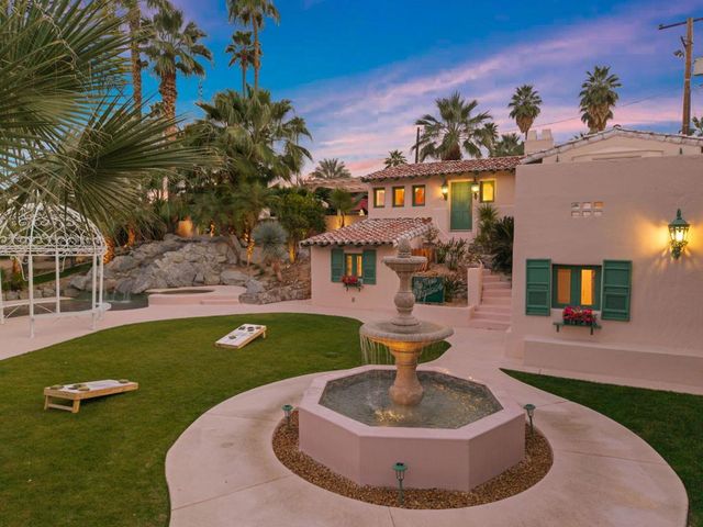 231 W El Camino Way, Palm Springs, CA 92264