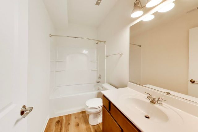 999 Celebration Drive, Aurora, IL 60504