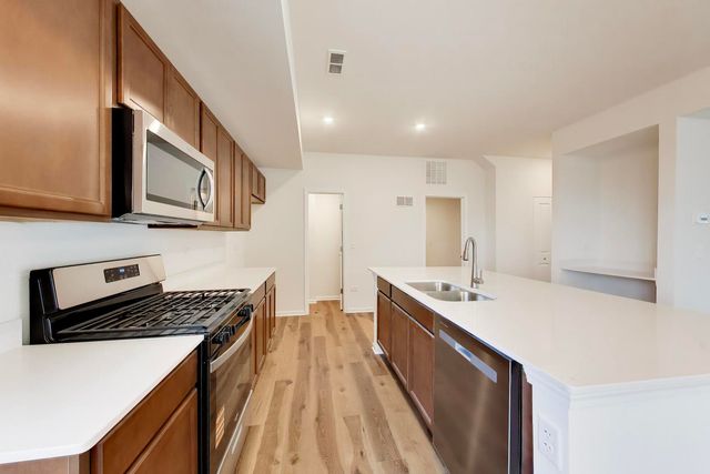 999 Celebration Drive, Aurora, IL 60504