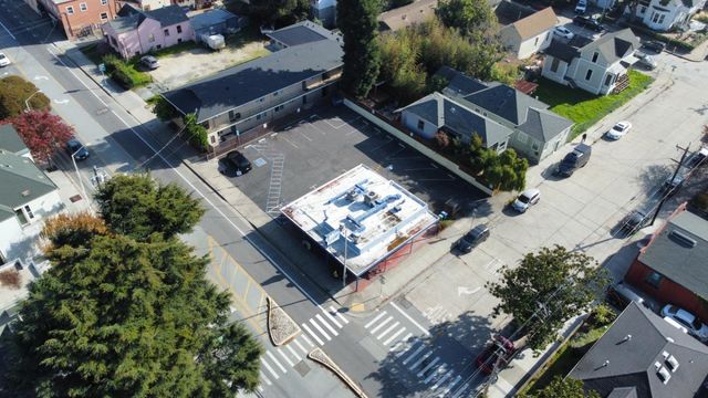 229 Laurel Street, Santa Cruz, CA 95060