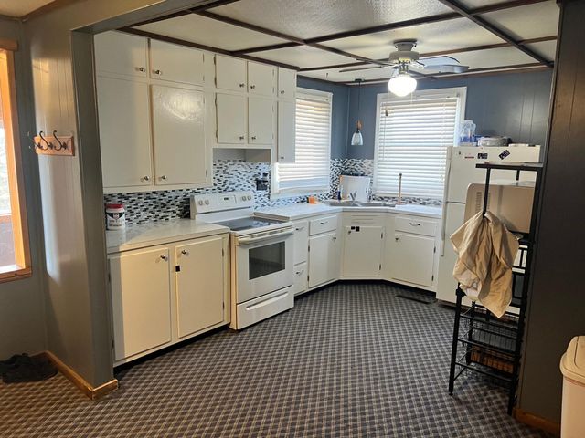 2962 360th Avenue, Elmore, MN 56027