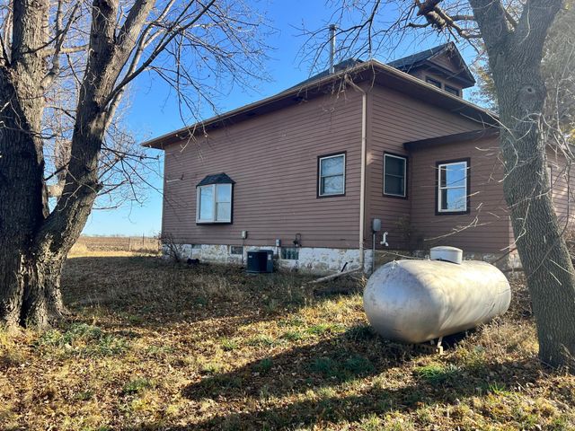 2962 360th Avenue, Elmore, MN 56027