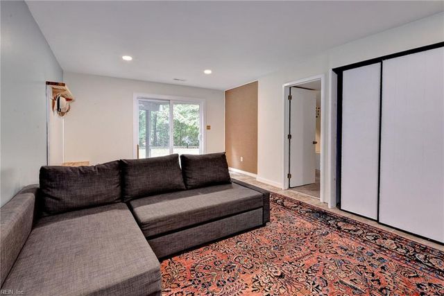 411 Hempstead RD, Williamsburg, VA 23188