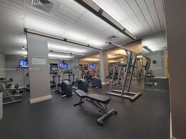 3801 S Ocean Drive 11M, Hollywood, FL 33019