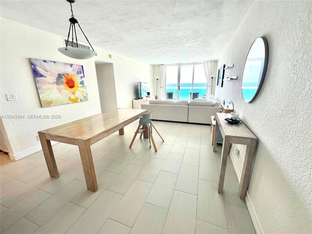 3801 S Ocean Drive 11M, Hollywood, FL 33019