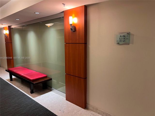 3801 S Ocean Drive 11M, Hollywood, FL 33019
