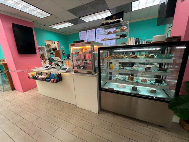 3801 S Ocean Drive 11M, Hollywood, FL 33019