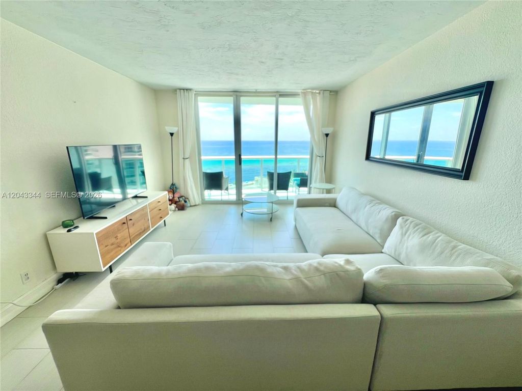 3801 S Ocean Drive 11M, Hollywood, FL 33019