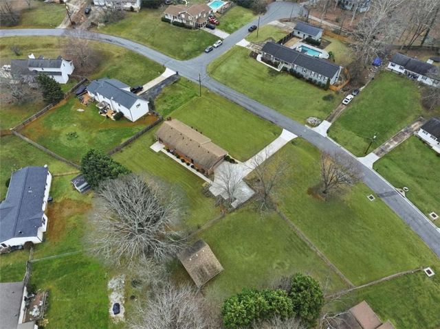 727 William Street, Dacula, GA 30019