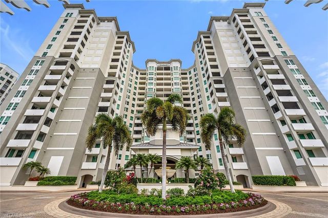 285 Grande WAY 503, Naples, FL 34110