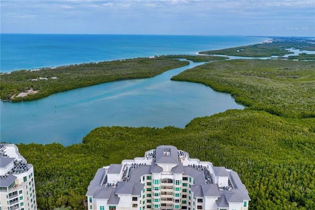 285 Grande WAY 503, Naples, FL 34110