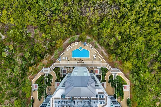 285 Grande WAY 503, Naples, FL 34110