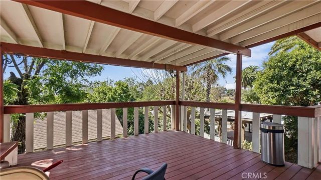 10568 Foothill, Sylmar, CA 91342