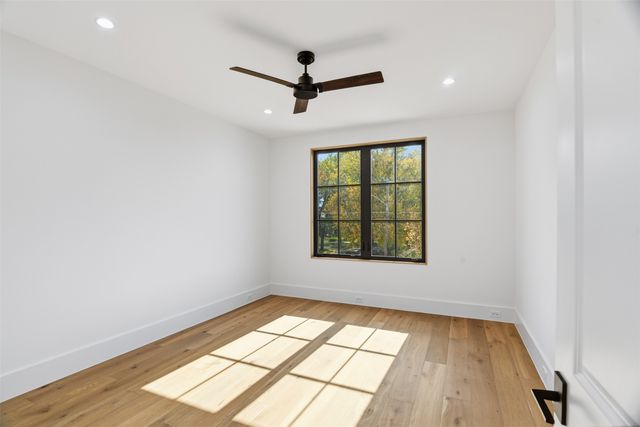 4929 Newmore Avenue, Dallas, TX 75209