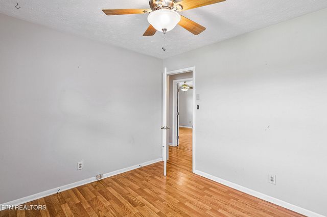 7518 Washington Pike, Corryton, TN 37721