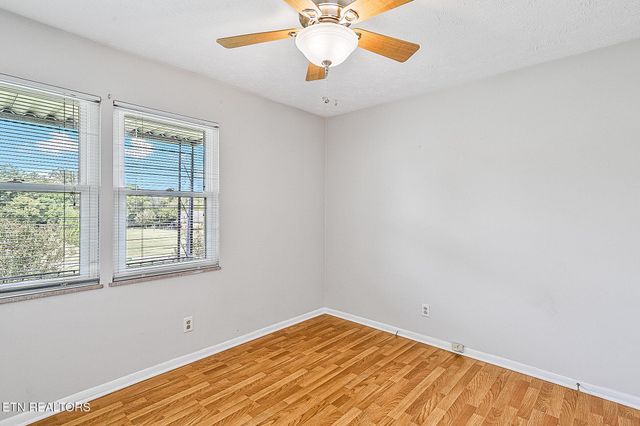 7518 Washington Pike, Corryton, TN 37721