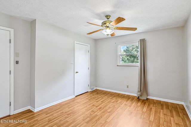 7518 Washington Pike, Corryton, TN 37721